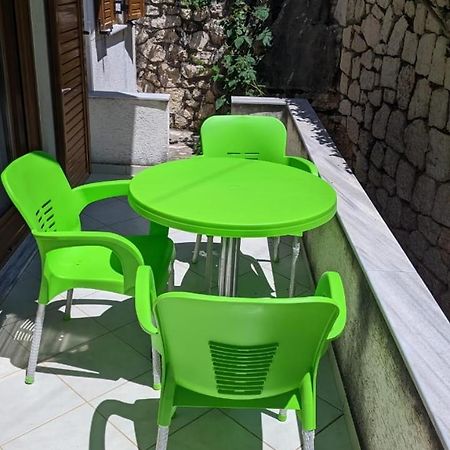 Hasani Apartments Sarandë 外观 照片