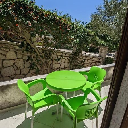 Hasani Apartments Sarandë 外观 照片