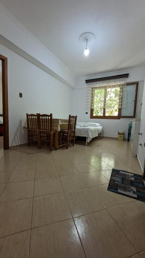 Hasani Apartments Sarandë 外观 照片