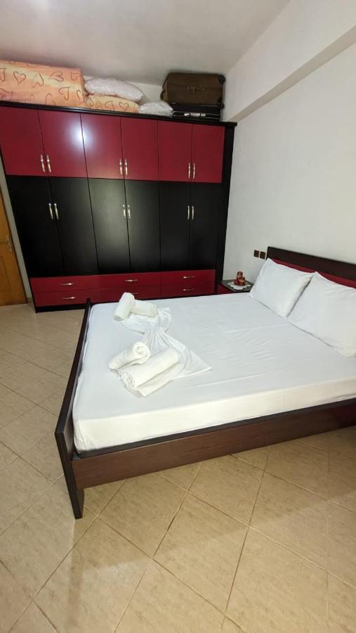 Hasani Apartments Sarandë 外观 照片