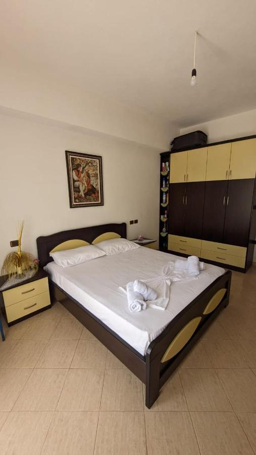 Hasani Apartments Sarandë 外观 照片