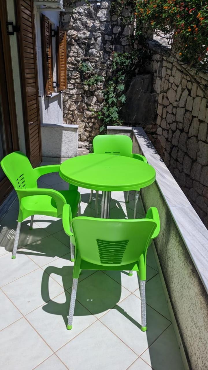 Hasani Apartments Sarandë 外观 照片