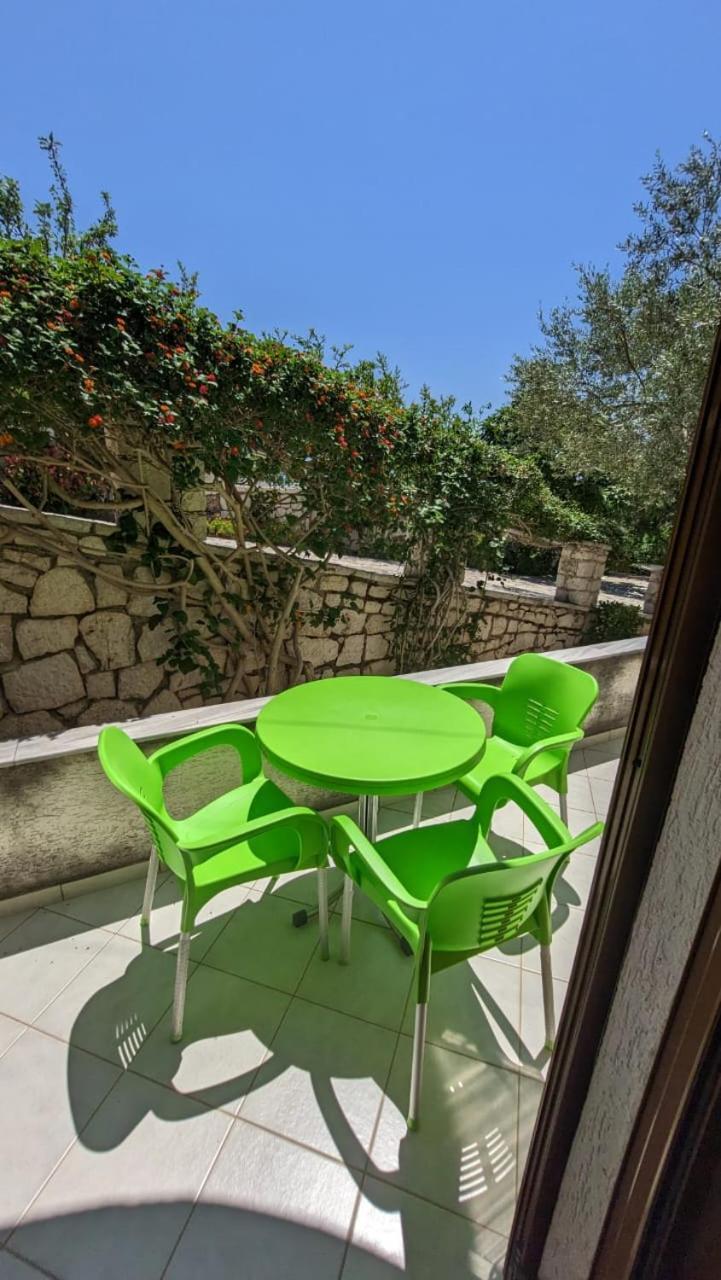 Hasani Apartments Sarandë 外观 照片